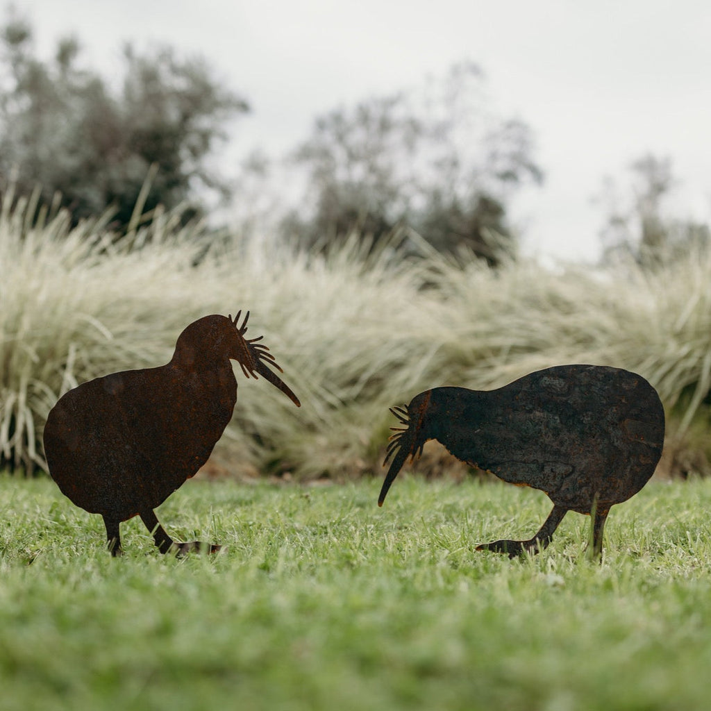 Kiwis - Rusty Deer